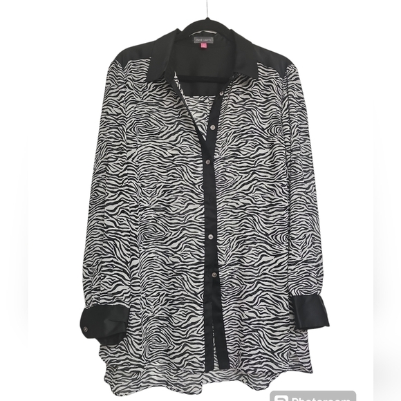 Vince Camuto Women's Zebra Print Long Sleeve Button Down Shirt - Picture 5 of 5